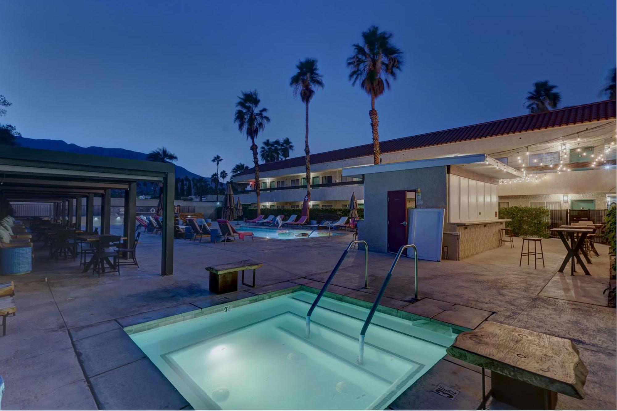 Hotel The Infusion Beach Club à Palm Springs Extérieur photo